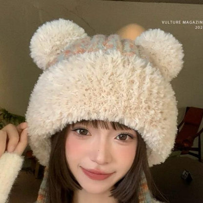 BONNET EN LAINE COLORÉE AVEC DE JOLIES OREILLES D'OURS 422497 