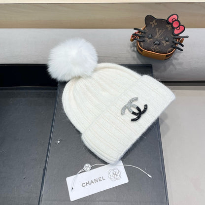 BONNET EN LAINE BLANCHE 426233 