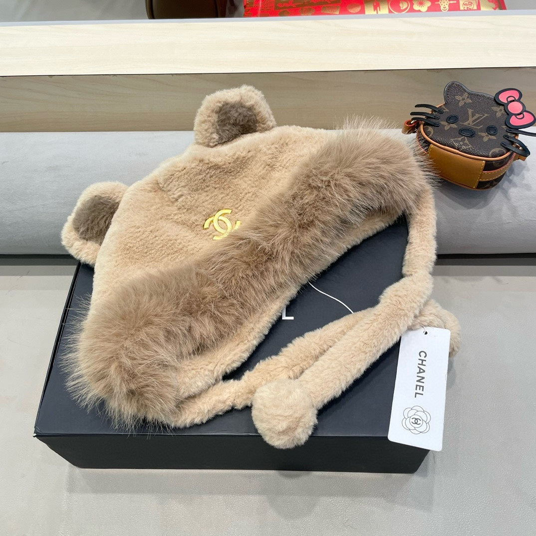 BONNET EN FOURRURE D'AGNEAU MARRON CAMEL 426238 