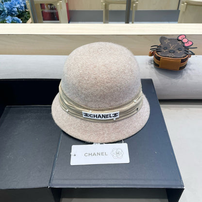 BUCKET HAT IN BISQUE BEIGE WOOL BLEND 426246