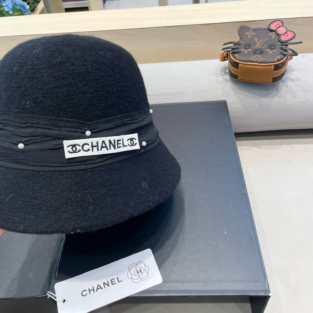 CHAPEAU BUCKET EN MÉLANGE DE LAINE NOIRE 426247 