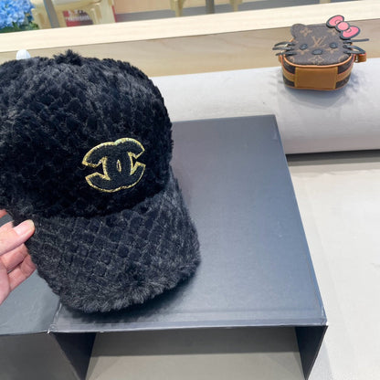 CASQUETTE DE BASEBALL EN POLAIRE NOIRE 431371 
