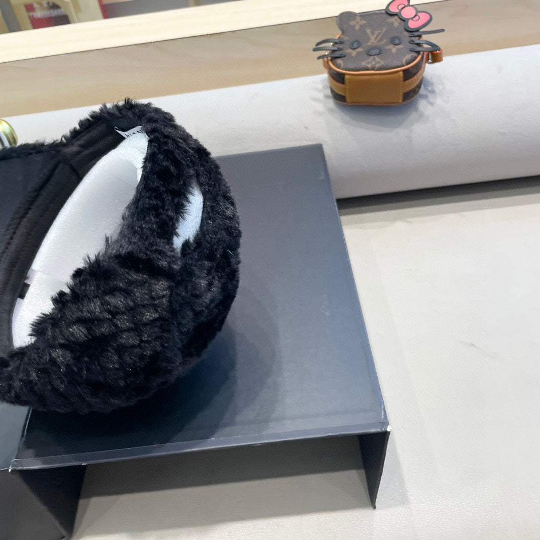 CASQUETTE DE BASEBALL EN POLAIRE NOIRE 431371 