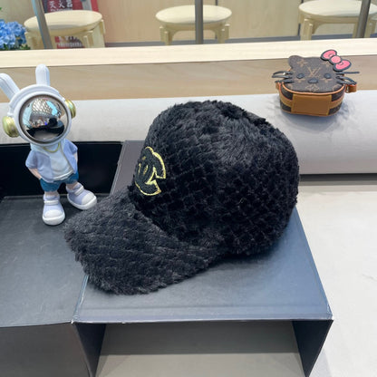 CASQUETTE DE BASEBALL EN POLAIRE NOIRE 431371 