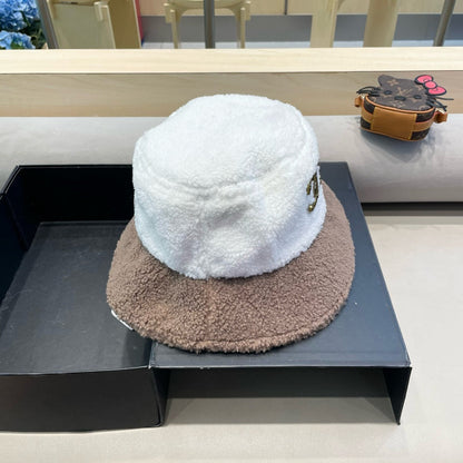 CHAPEAU BOB EN LAINE D'AGNEAU BLANC MIXTE MARRON MOYEN 431622 