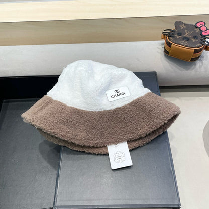 CHAPEAU BOB EN LAINE D'AGNEAU BLANC MIXTE MARRON MOYEN 431622 