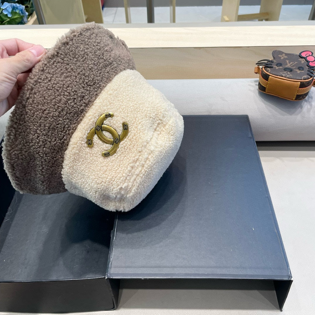 CHAPEAU BOB EN LAINE D'AGNEAU BEIGE MÉLANGÉE MARRON WENGÉ 431623 