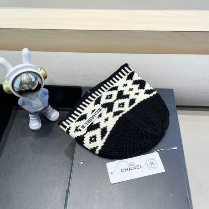 BONNET EN LAINE MÉLANGÉE NOIRE ET BLANCHE 431698 
