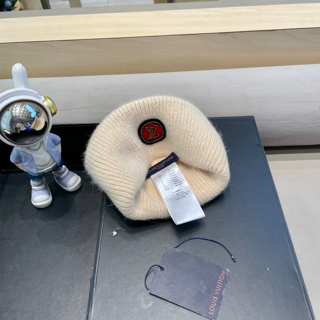 ベージュウールとラビットファーのビーニーハット 433474 