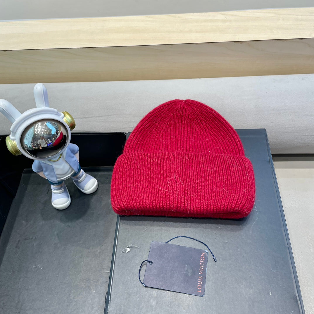 BONNET EN LAINE ROUGE ET FOURRURE DE LAPIN 433476 