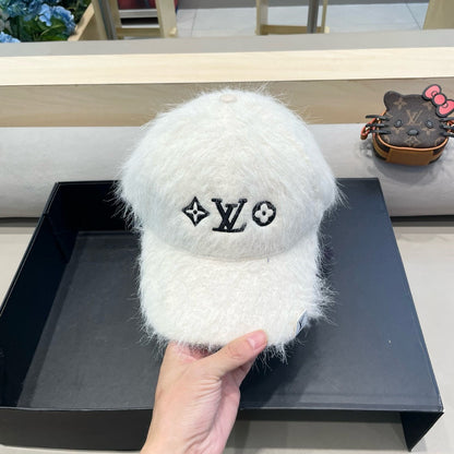 CASQUETTE DE BASEBALL EN FOURRURE DE LAPIN BLANC 434935