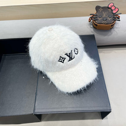 CASQUETTE DE BASEBALL EN FOURRURE DE LAPIN BLANC 434935