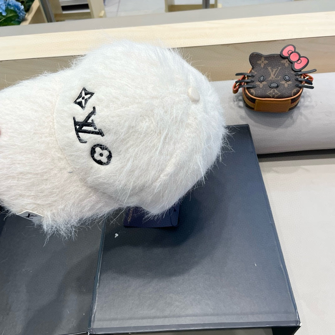 CASQUETTE DE BASEBALL EN FOURRURE DE LAPIN BLANC 434935