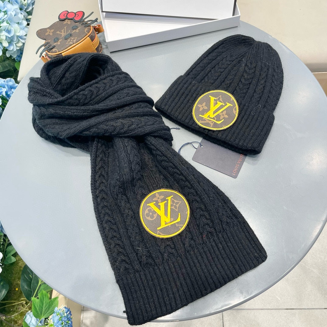 ENSEMBLE ÉCHARPE ET BONNET EN LAINE NOIRE 434610 