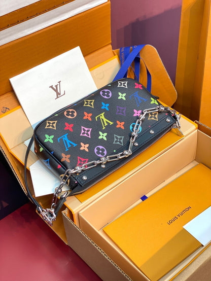 LV x TM ポシェット・アクセソワール 22cm ブラック マルチカラー モノグラムキャンバス