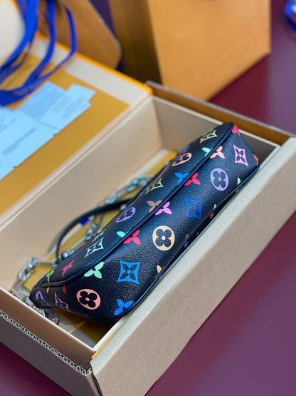 LV x TM ポシェット・アクセソワール 22cm ブラック マルチカラー モノグラムキャンバス