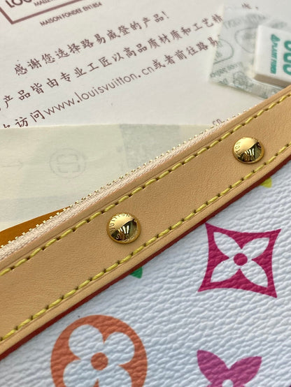 Pochette Accessoires LV x TM 22 cm en toile monogrammée blanche et multicolore