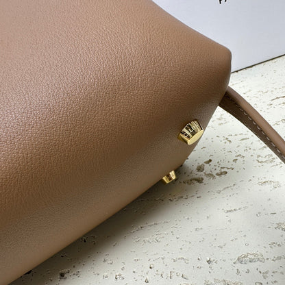 SAC NINO TEEN MOYEN 25 EN CUIR DE VEAU SOLIDE MARRON CHOCOLAT