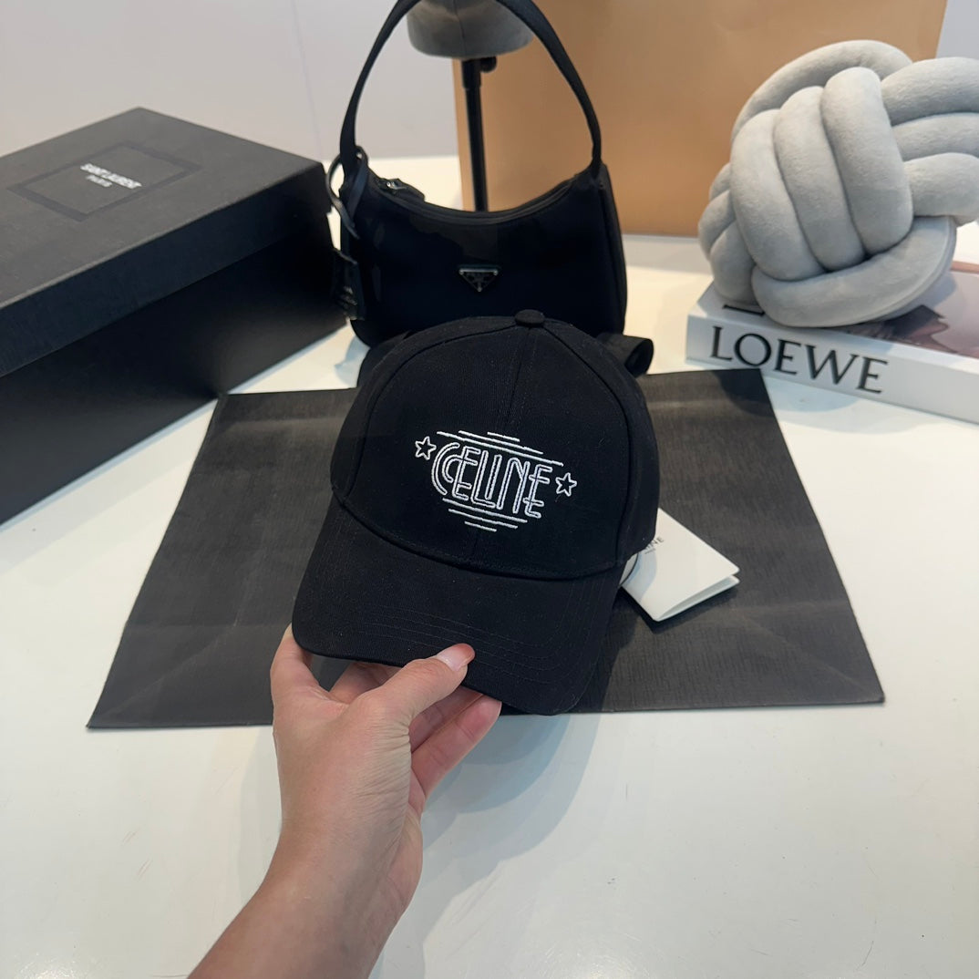 Casquette Celin en coton noir 210332