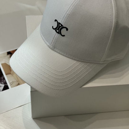 Casquette Celin en coton blanc 210405