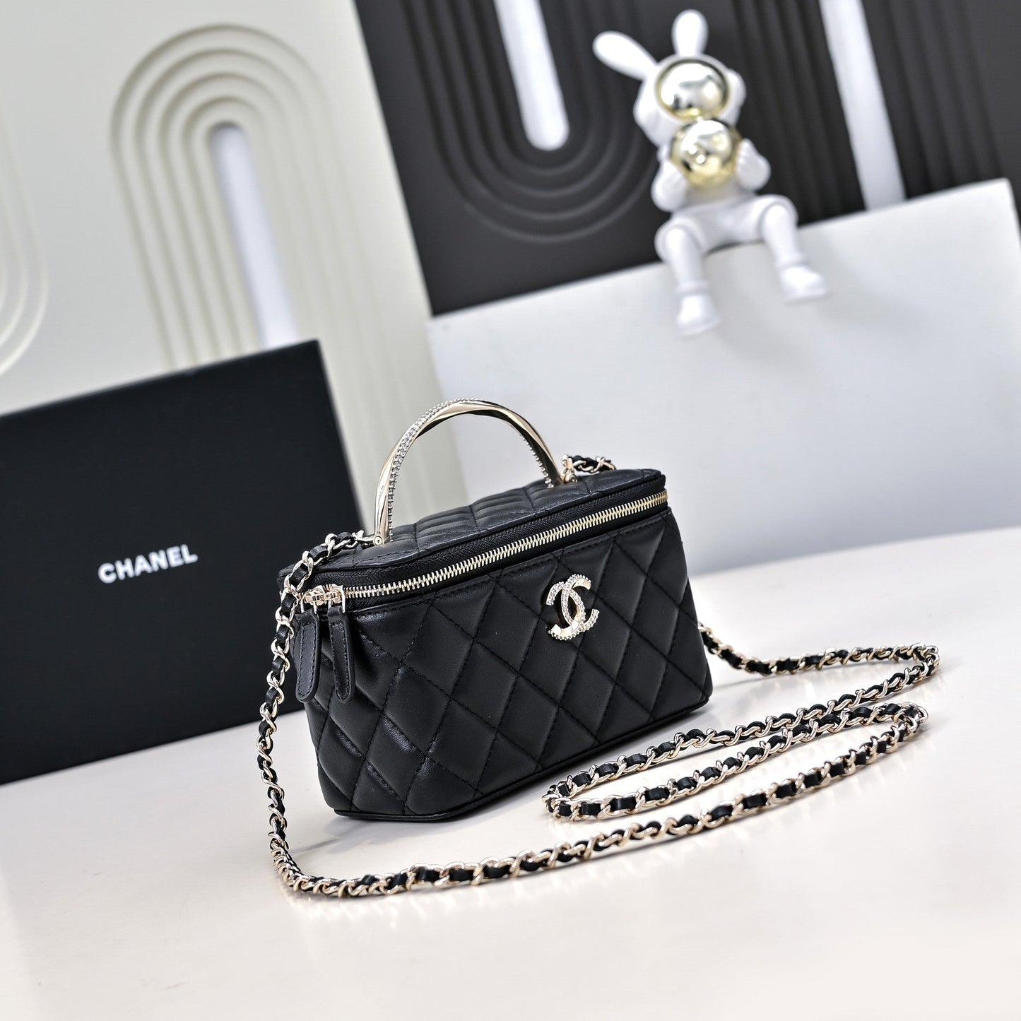 CC 24K バニティトップハンドル 17cm ブラック ラムスキン シルバー金具