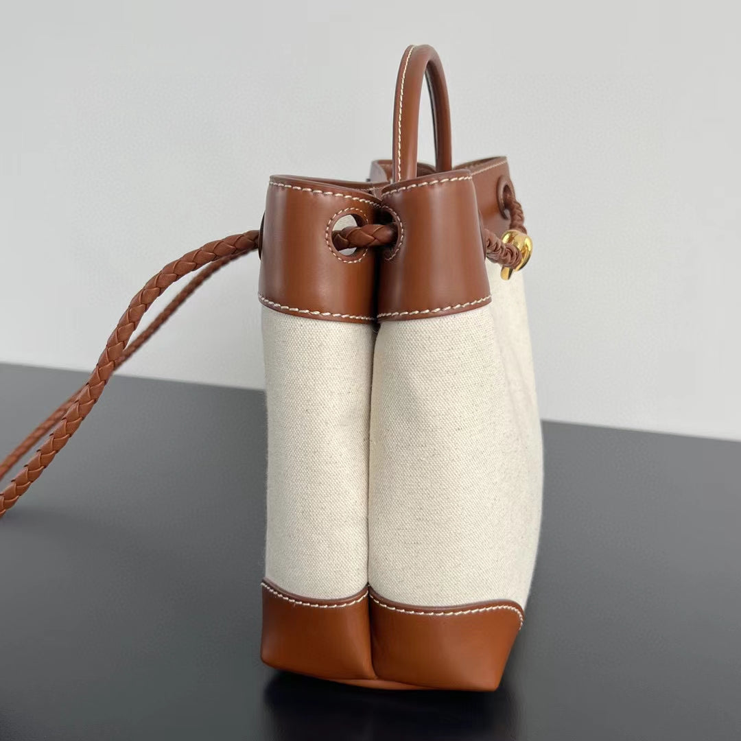 BV Medium Andiamo 32 Cuir d'agneau marron Toile blanche 