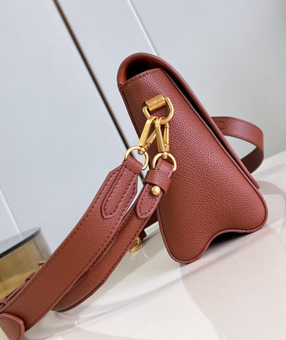 LVソフトツイスト 27cm コニャックカーフスキン ゴールド金具