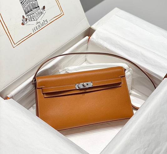 HM Kelly Elan 27cm Gold Leather Shw