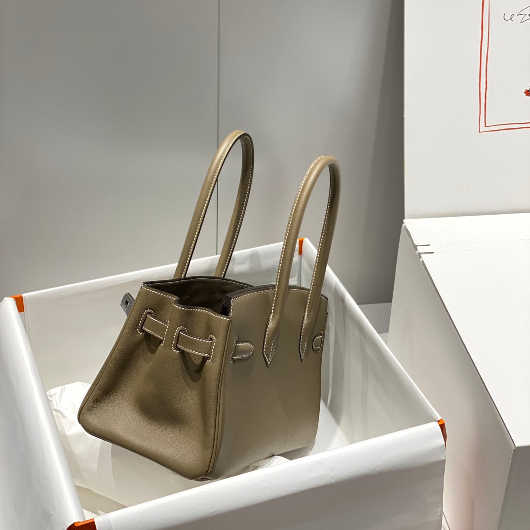 Sac à bandoulière HM Birkin 29 en cuir marron étoupe 222349