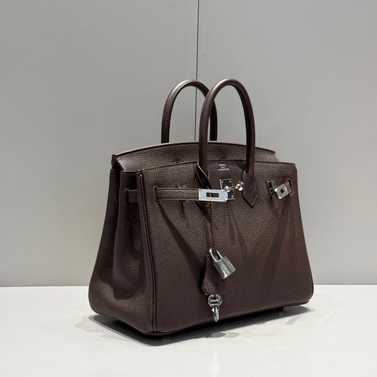 Sac HM Birkin 25 cm en cuir Togo Café, matériel argenté 237502