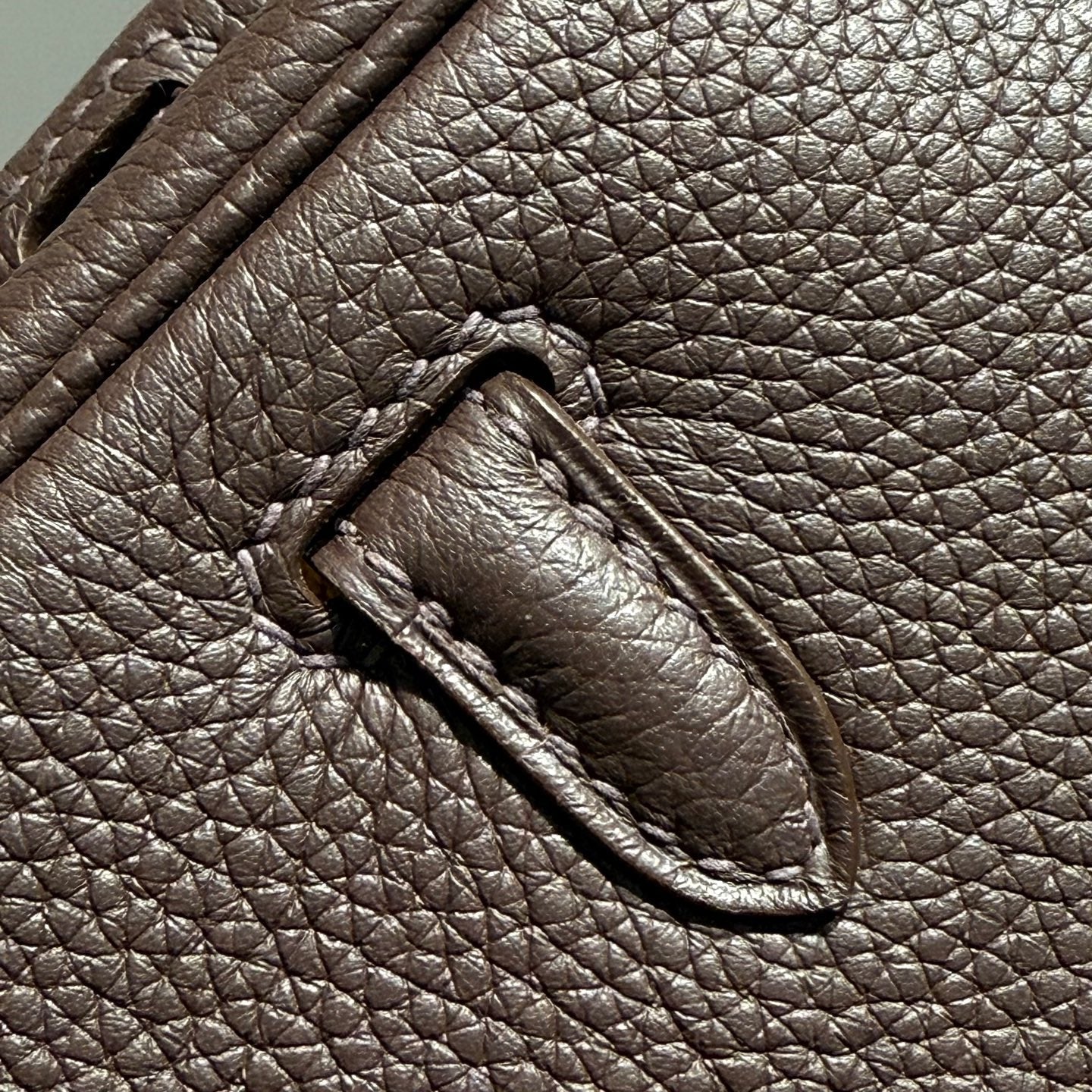 Sac HM Birkin 25 cm en cuir Togo Café, matériel argenté 237502