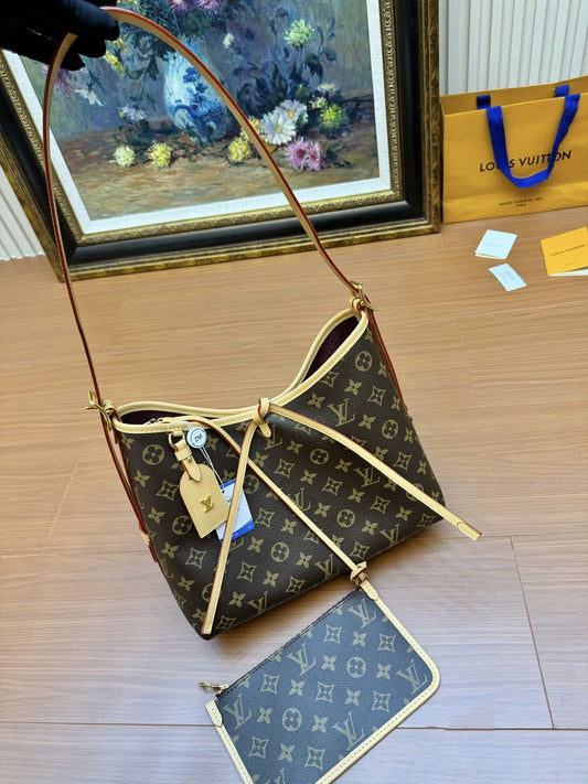 Sac LV CarryAll PM 29 cm en toile monogrammée marron 206005