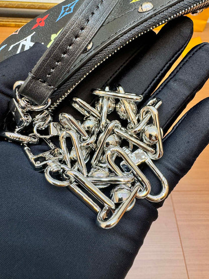 LV x TM ポシェット アクセソワール 22cm モノグラム キャンバス 206016