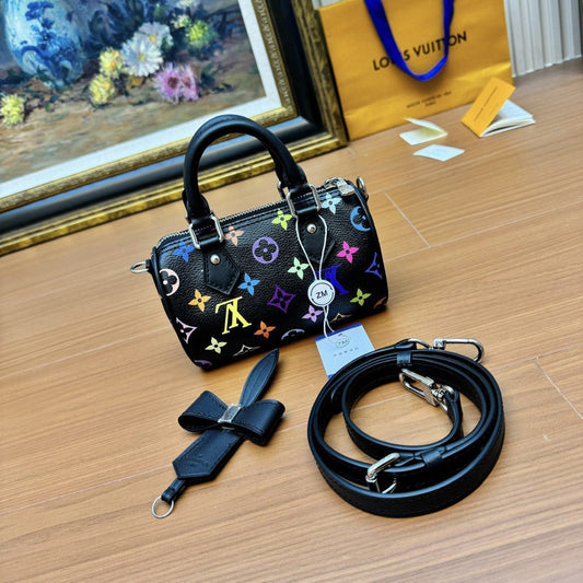 Sac LV Nano Speed ​​16 cm en toile monogrammée noire et multicolore 206013