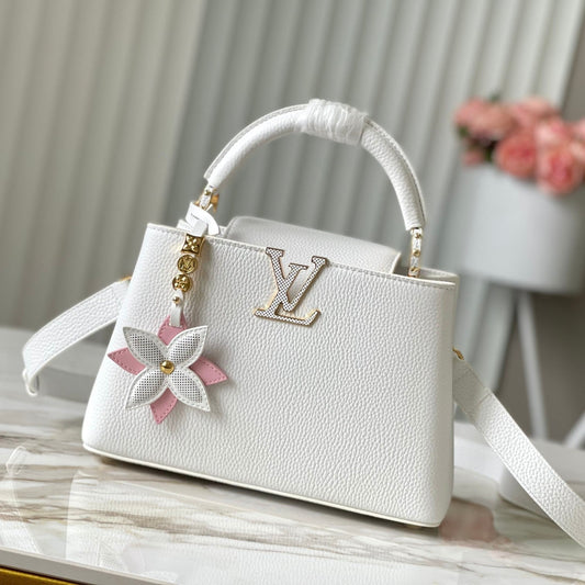 CAPUCINES BB 27 EN TAURILLON BLANC QUINCAILLERIE OR