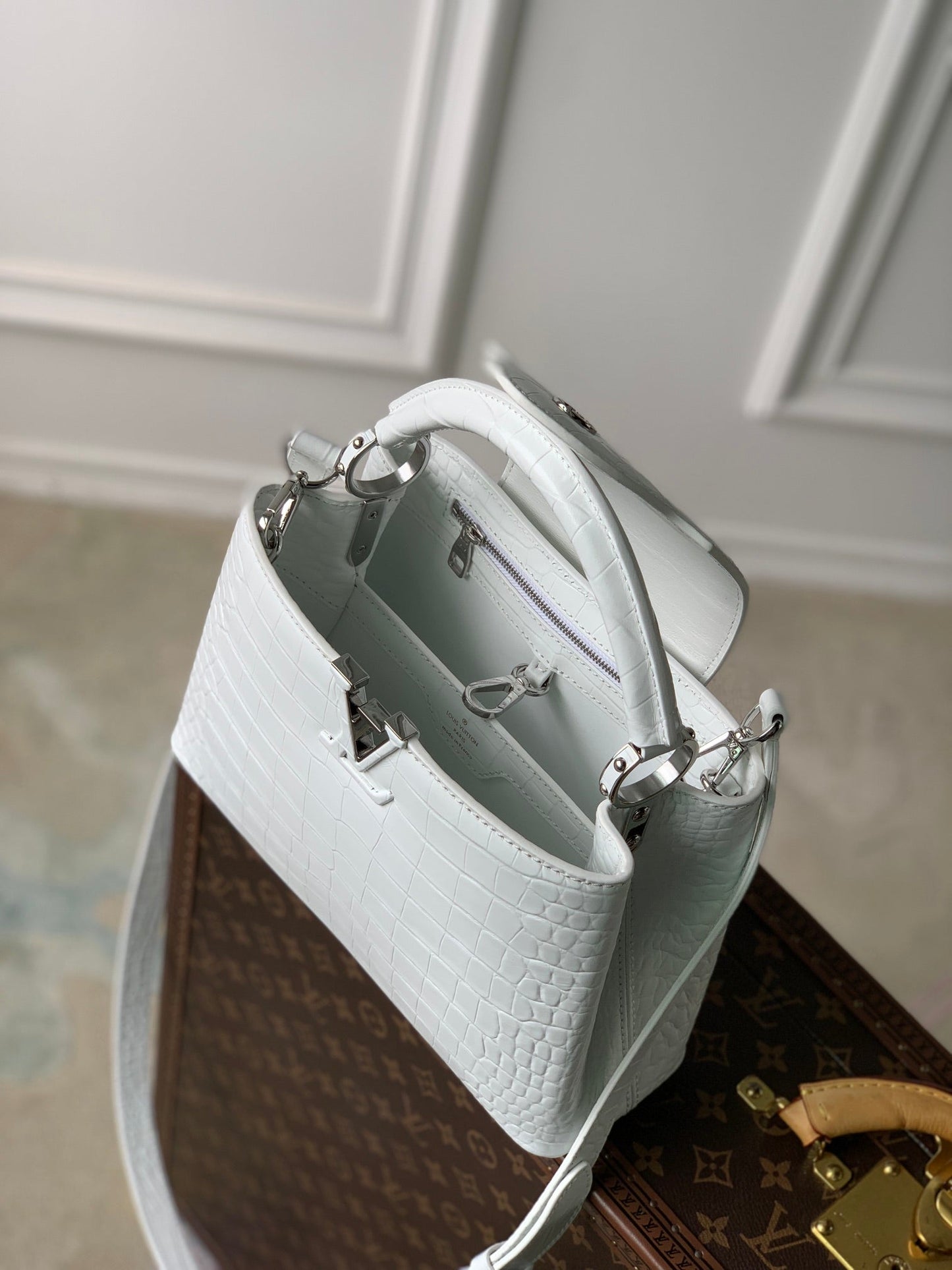 CAPUCINES BB 27 BLANC TAURILLON ARGENT QUINCAILLERIE