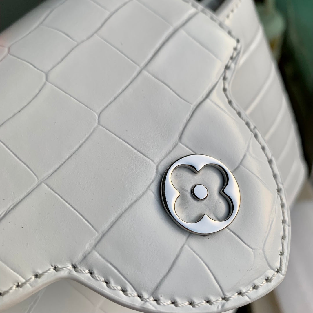 CAPUCINES BB 27 BLANC TAURILLON ARGENT QUINCAILLERIE