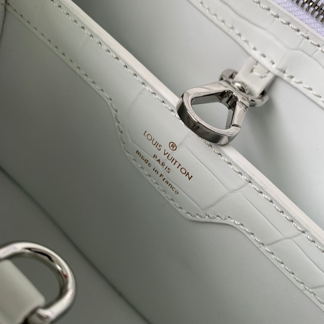 CAPUCINES BB 27 BLANC TAURILLON ARGENT QUINCAILLERIE