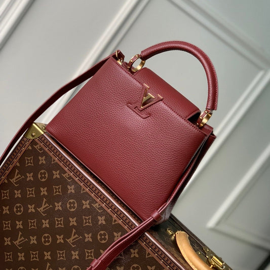 CAPUCINES BB 27 BORDEAUX TAURILLON NACRE QUINCAILLERIE OR