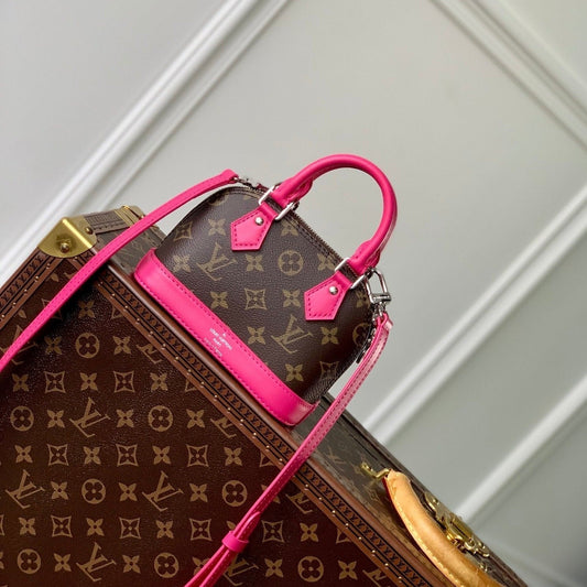 Alma Nano 18 Monogram Canvas Cuir de veau rose foncé 