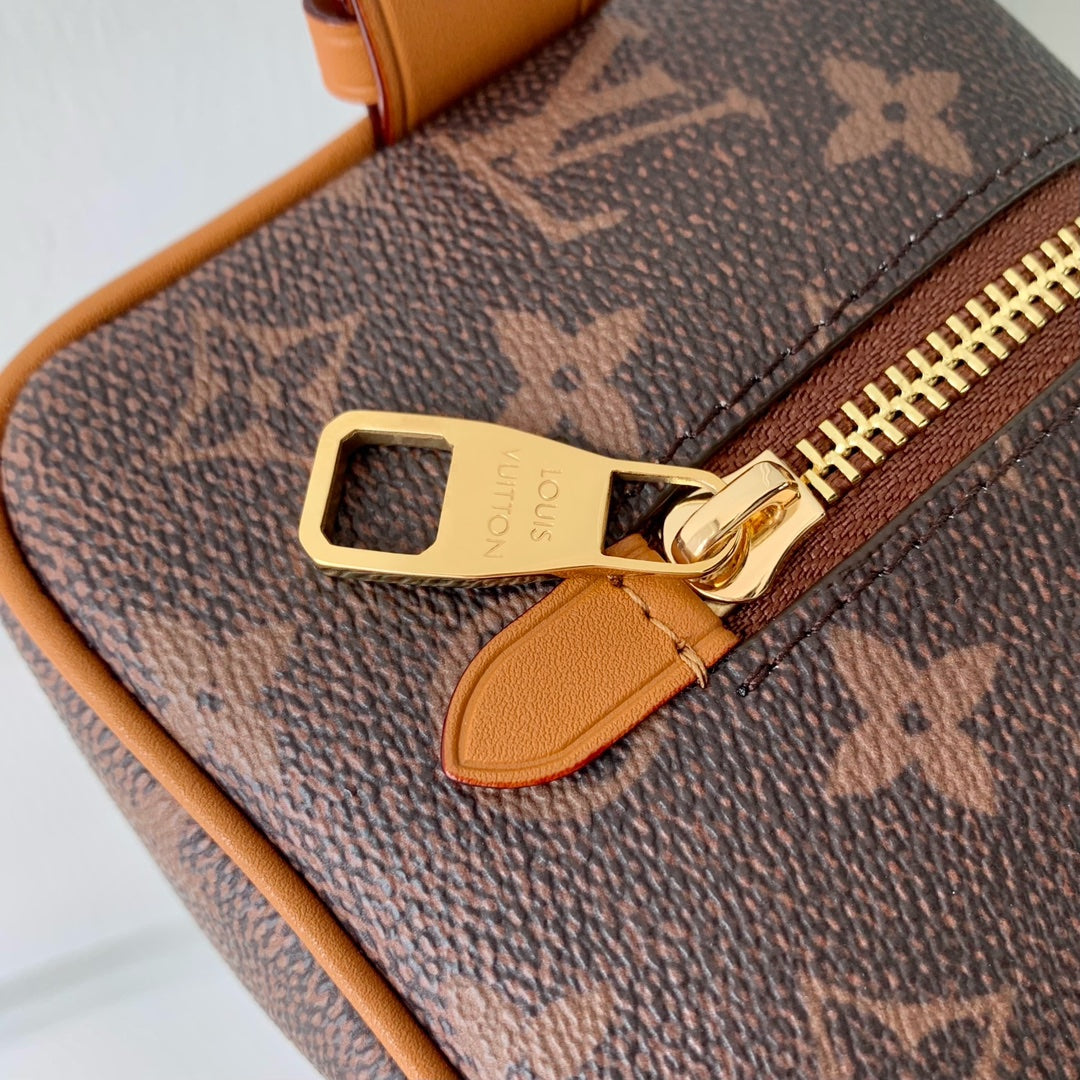 Lv ロッカー ドップ キット 23 ブラウン モノグラム