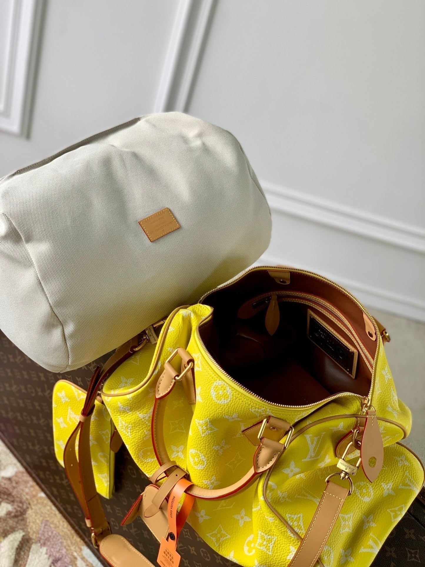 Speedy P9 Bandouliere 40 cm en cuir de veau jaune