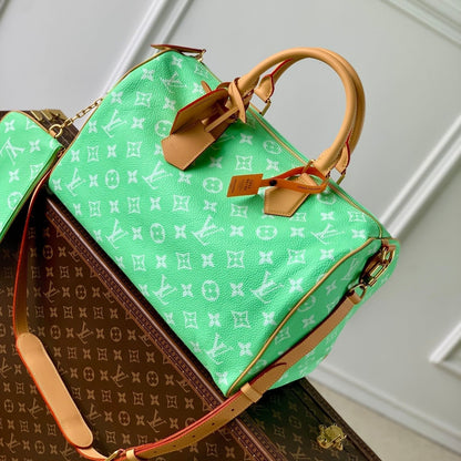 Speedy P9 Bandouliere 40 cm en cuir de veau vert