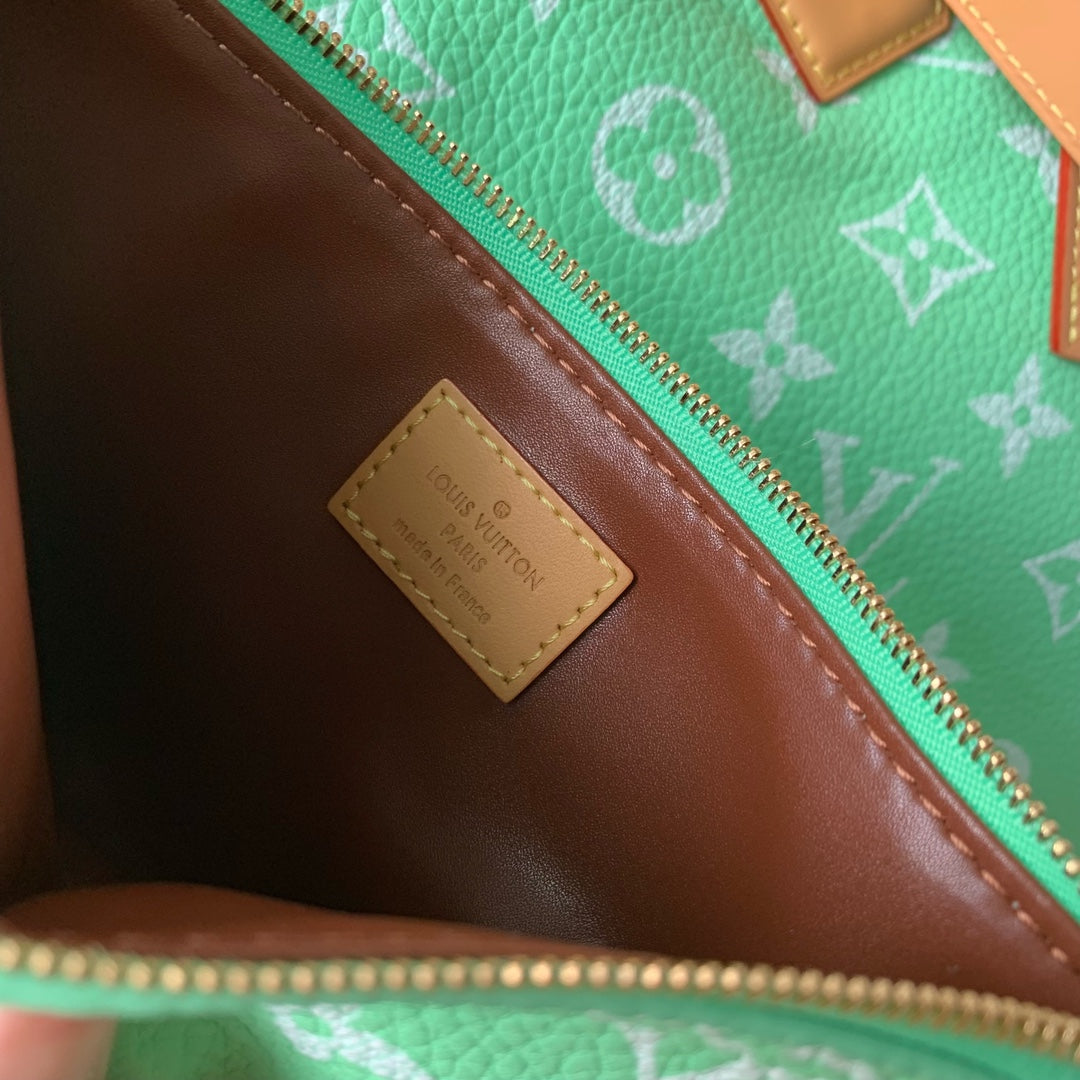 Speedy P9 Bandouliere 40 cm en cuir de veau vert