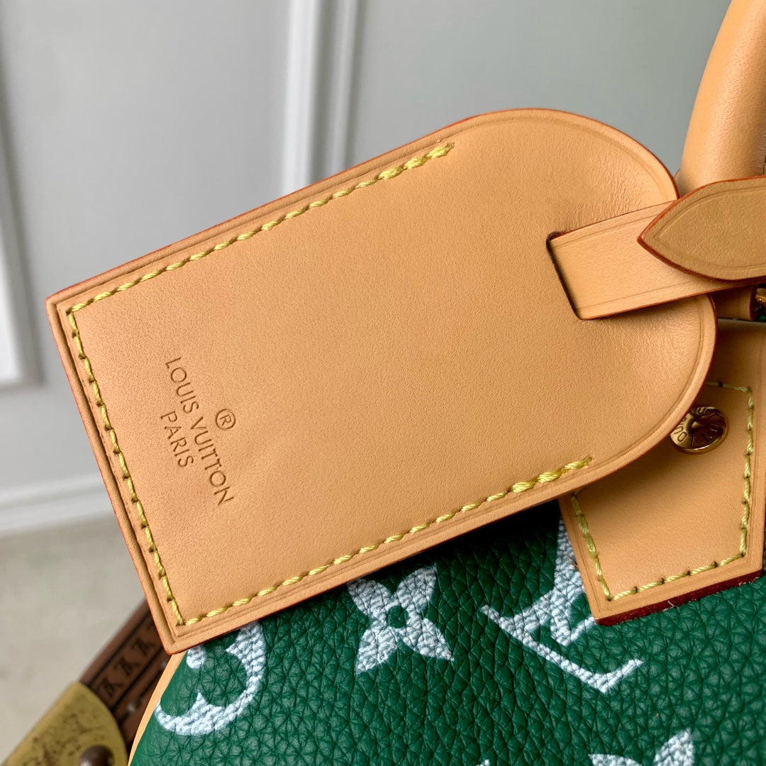 Speedy P9 Bandouliere 18 cm en cuir de veau vert