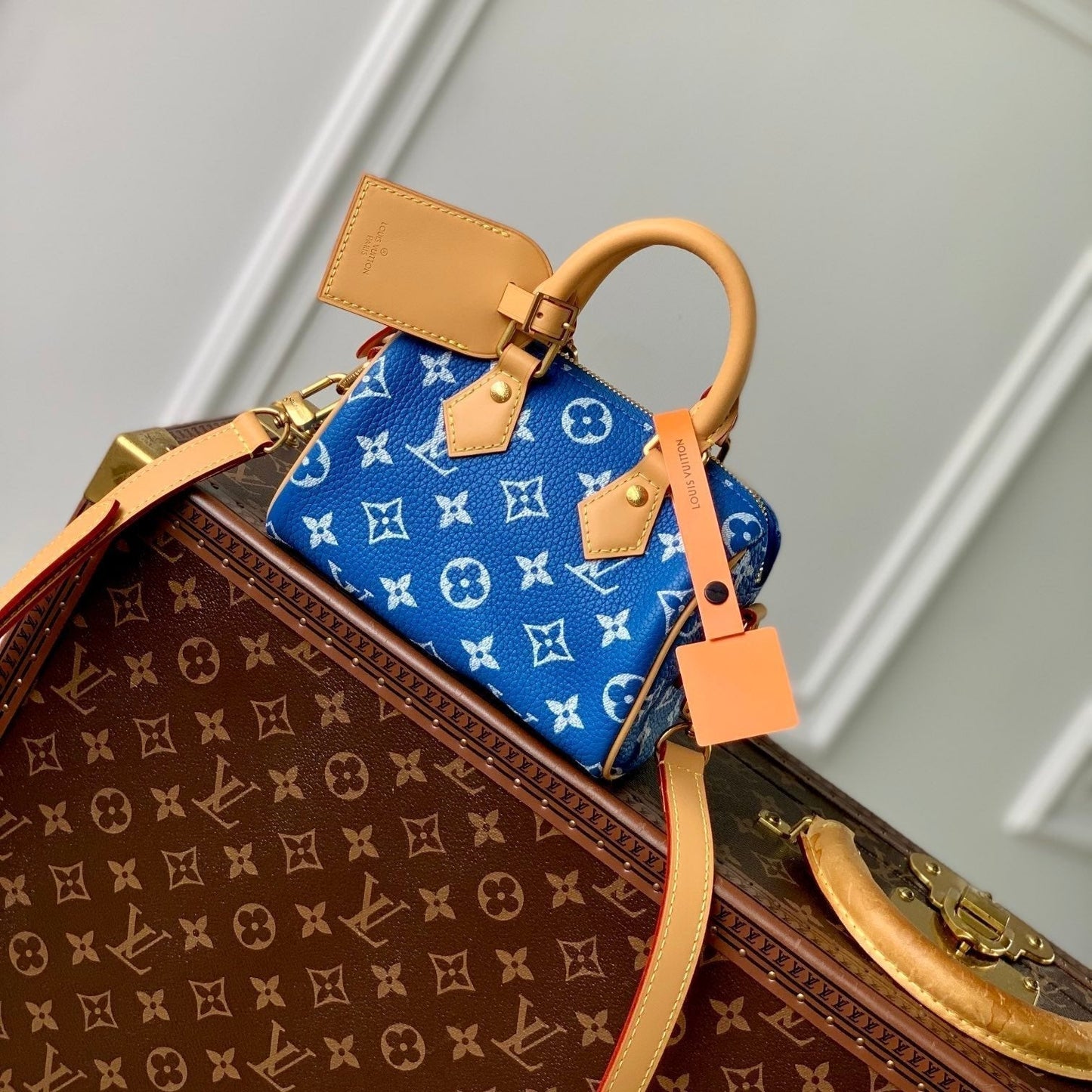 Speedy P9 Bandouliere 18cm en cuir de veau bleu