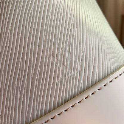 NOÉ BB 20 EN CUIR ÉPI BLANC QUARTZ