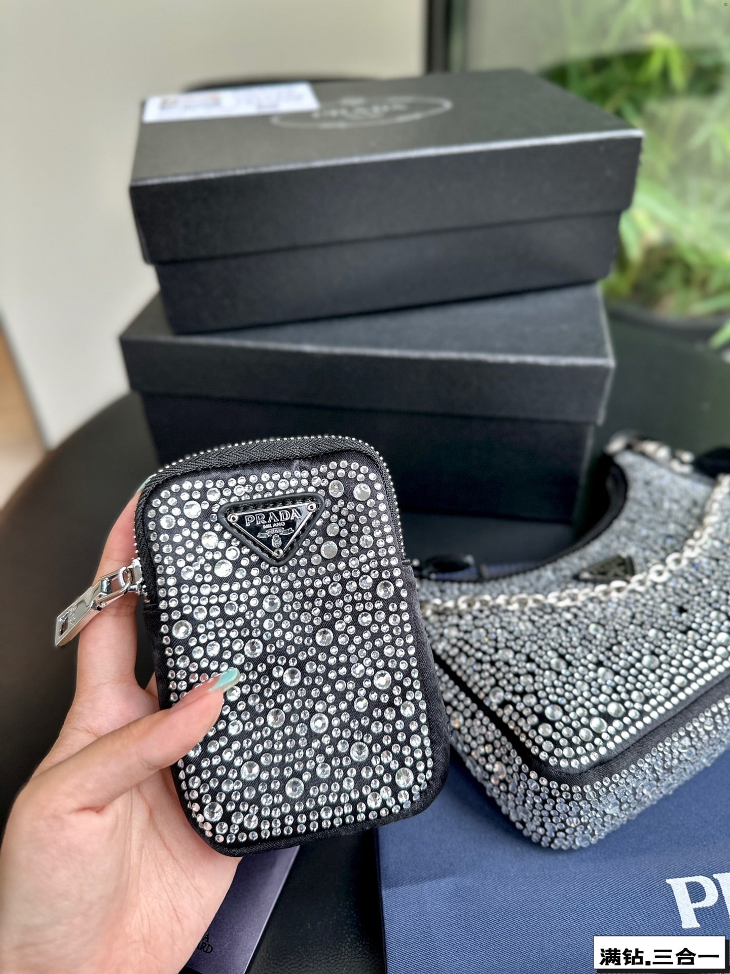 MINI-SAC PRA 22 EN SATIN AVEC STRASS ENTIÈREMENT