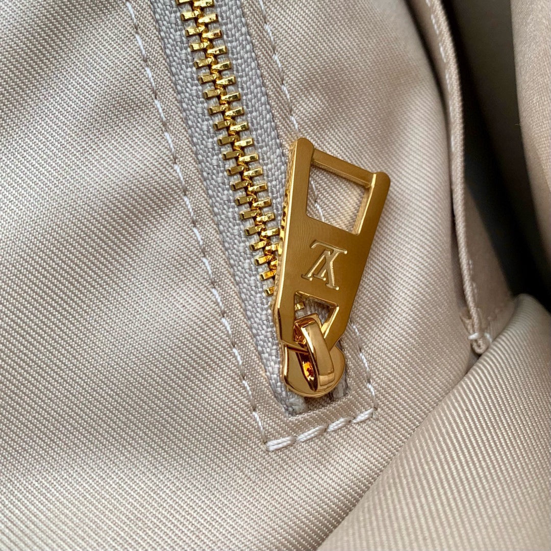Lv OntheGo MM Cuir beige Tissu jacquard monogramme blanc