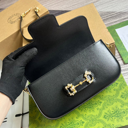 SAC À BANDOULIÈRE DIAMOND HORSEMORS 24 EN CUIR DE VEAU NOIR QUINCAILLERIE DORÉ 
